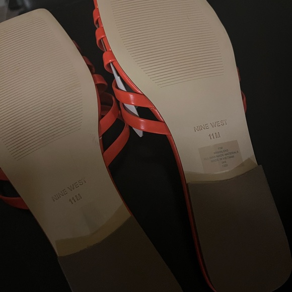 Nine West Halen Flat Slide Sandal - Picture 3 of 4